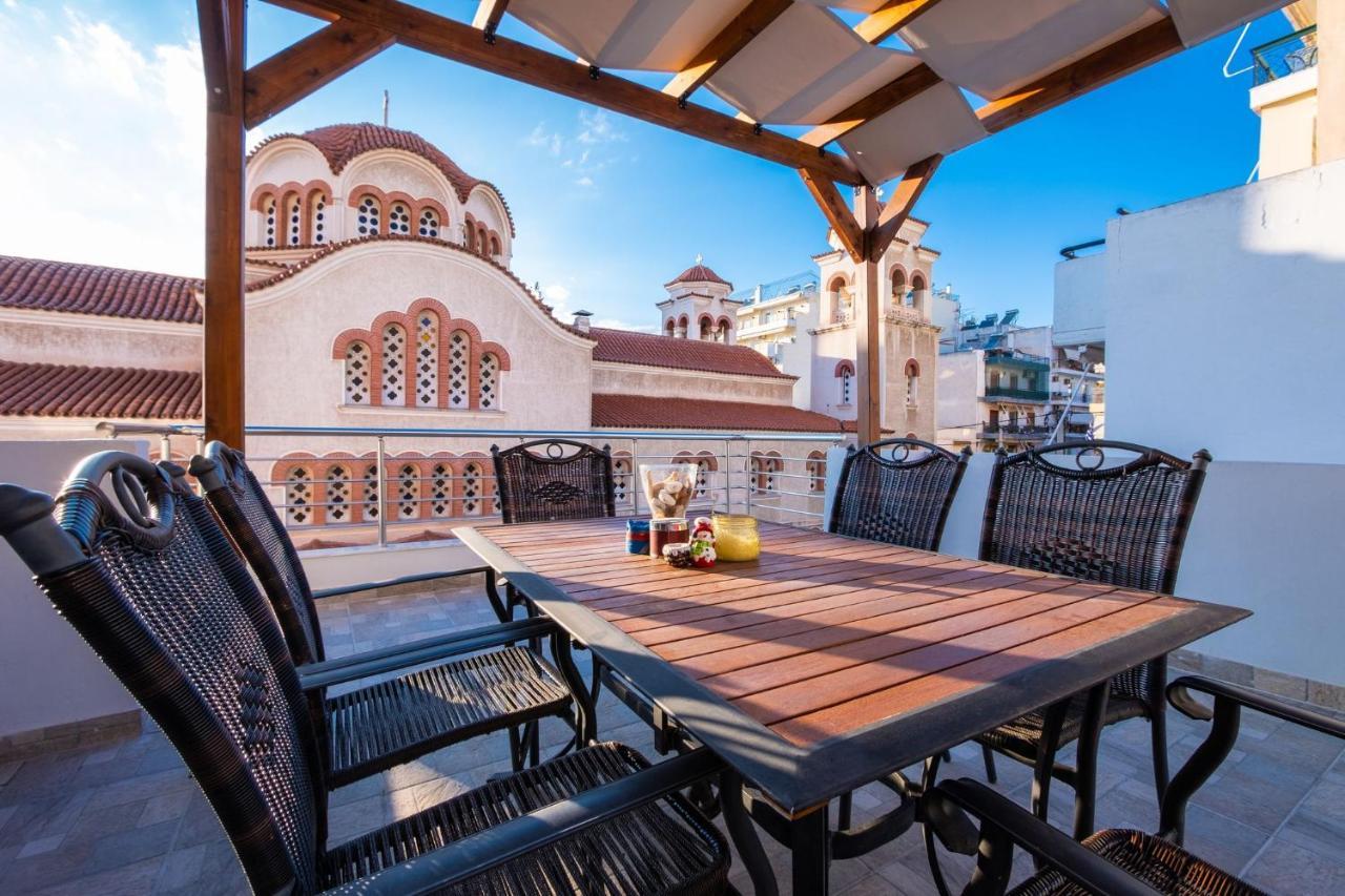 Bright Apartment In Piraeus Luaran gambar