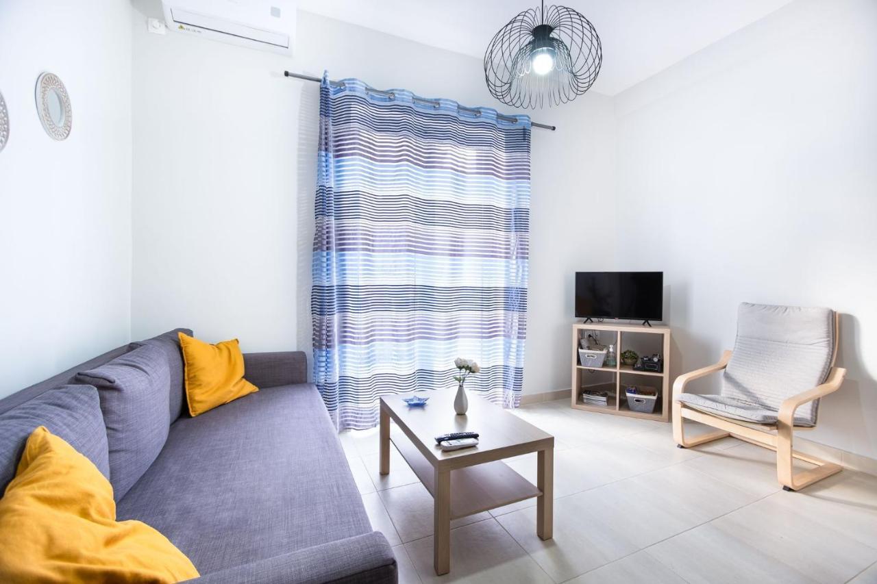 Bright Apartment In Piraeus Luaran gambar